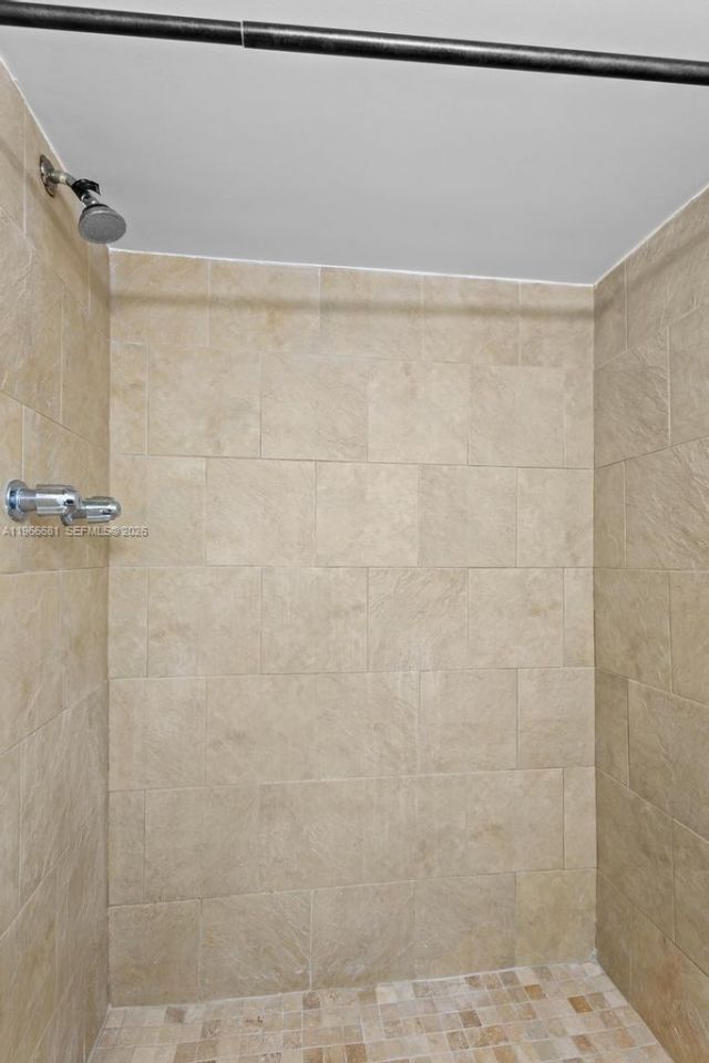 1800 Sans Souci Blvd, Unit 106, North Miami, FL 33181 Photo