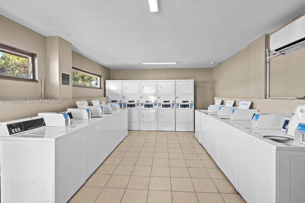 1800 Sans Souci Blvd, Unit 106, North Miami, FL 33181 Photo