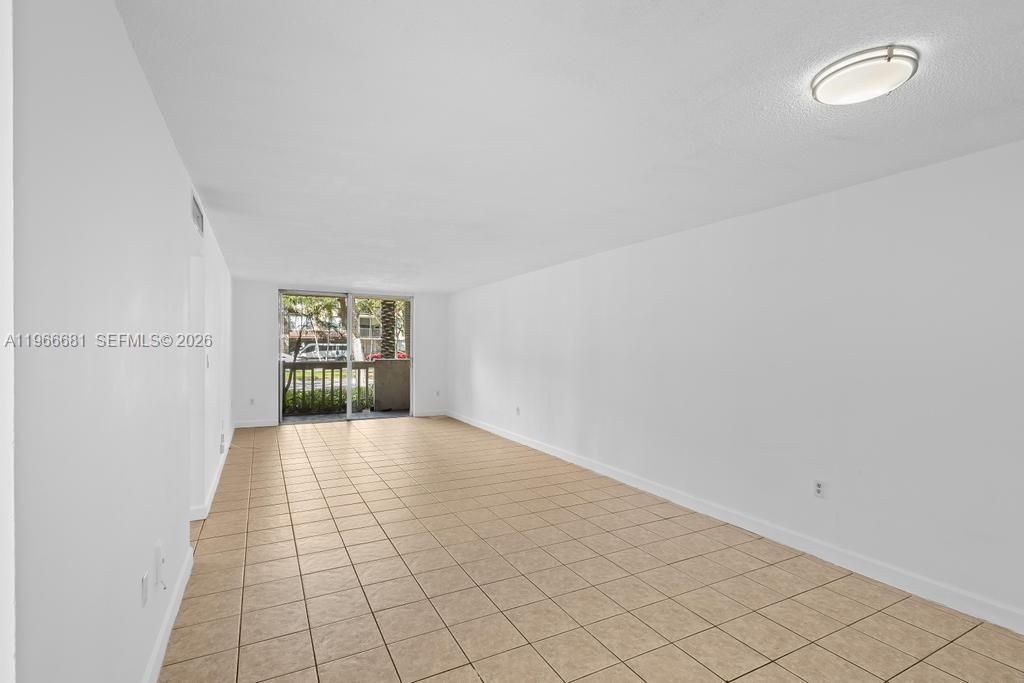 1800 Sans Souci Blvd, Unit 106, North Miami, FL 33181 Photo