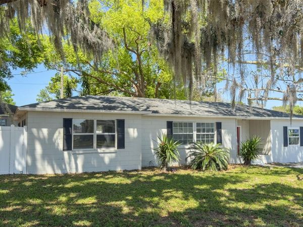 1047 CLAY BOULEVARD, EUSTIS, FL 32726