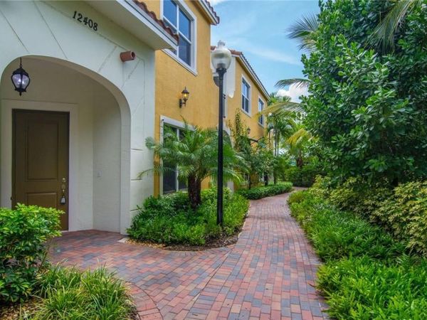 12408 NW 17CT, Pembroke Pines, FL 33028