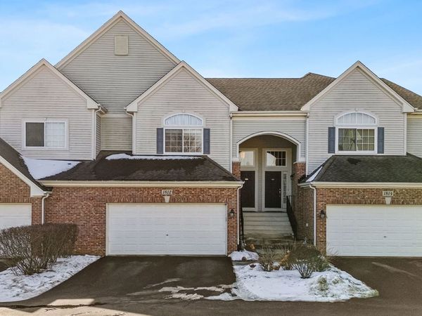 1812 Kelberg Avenue, Hoffman Estates, IL 60192