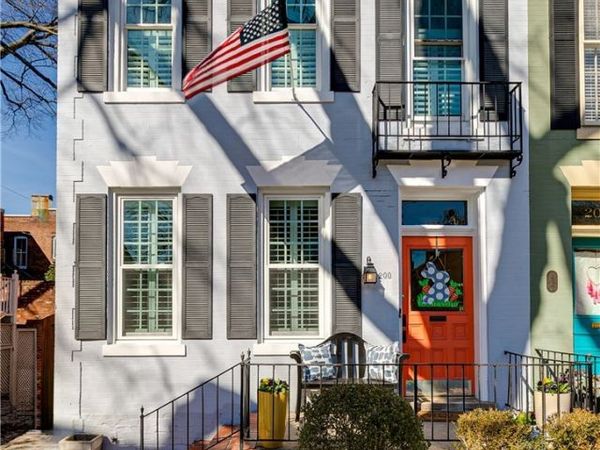 200 Strawberry Street, Richmond, VA 23220