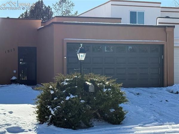1915 Calle De Seville, Colorado Springs, CO 80904