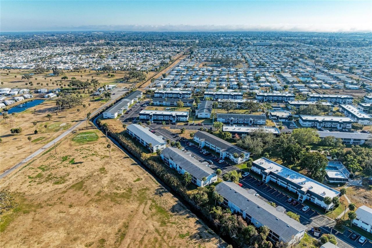 4514 3rd Street Circle W, Unit 327, Bradenton, FL 34207 Photo