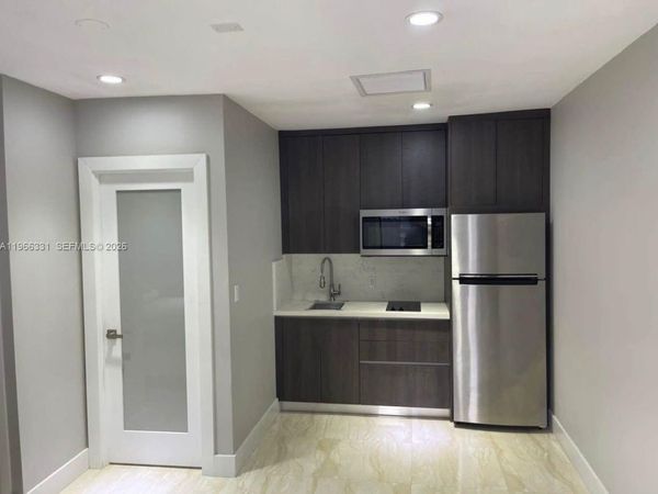 344 NW 136th Pl , Unit B, Miami, FL 33182