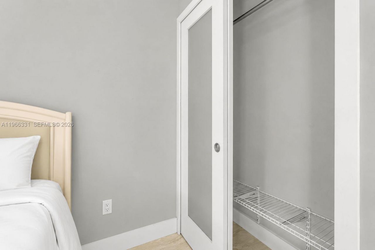344 NW 136th Pl, Unit B, Miami, FL 33182 Photo