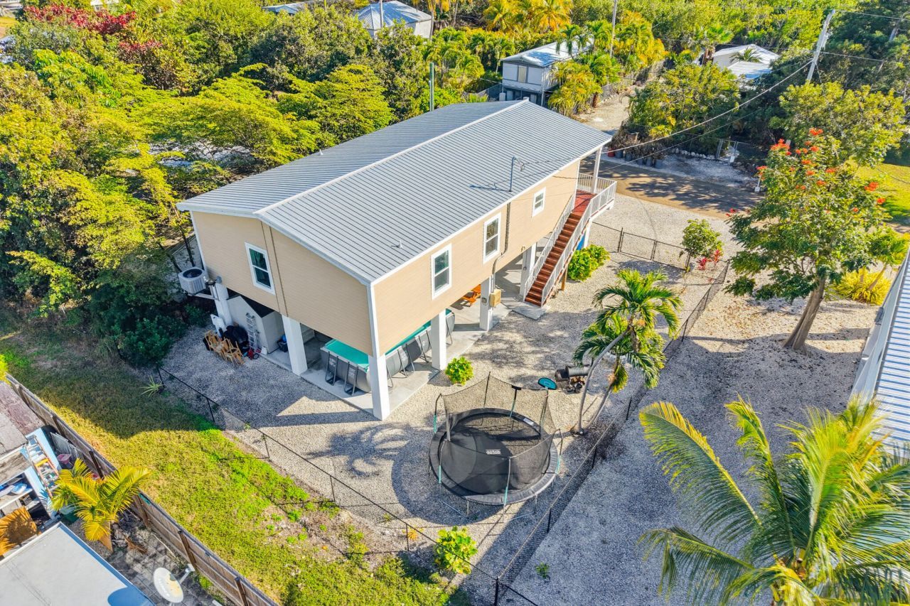 28151 Helen Avenue, Little Torch Key, FL 33042 Photo
