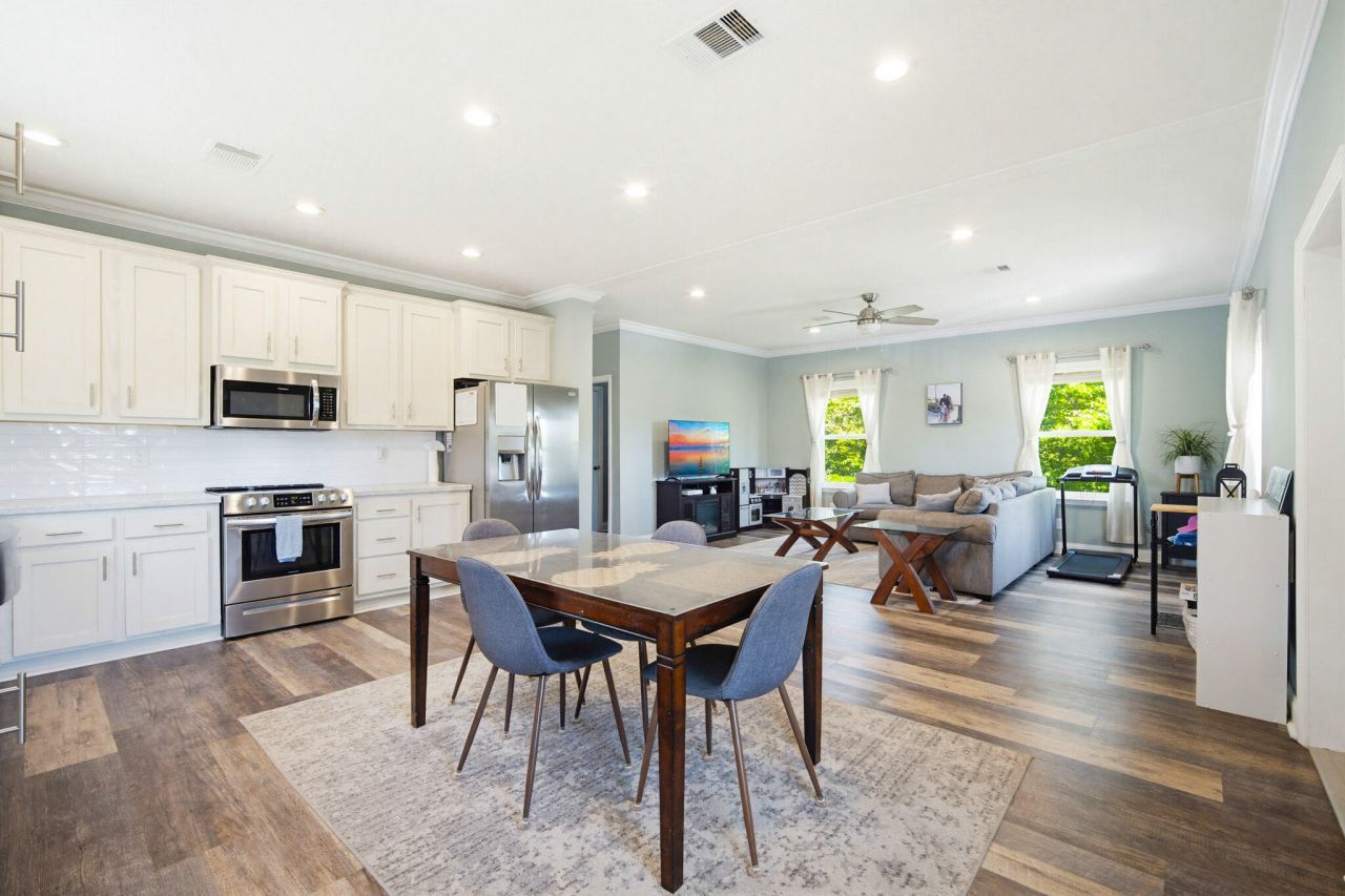 28151 Helen Avenue, Little Torch Key, FL 33042 Photo