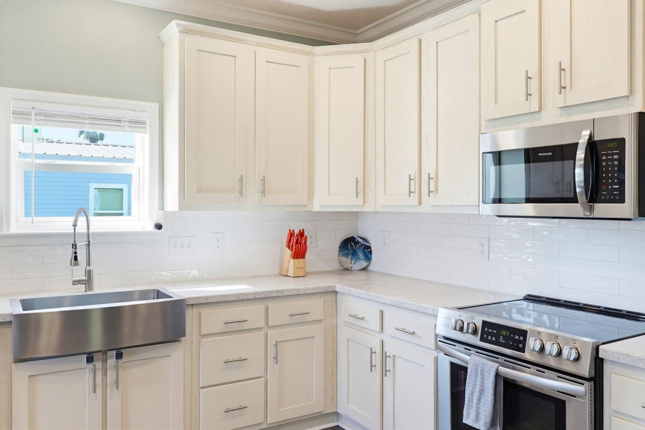 28151 Helen Avenue, Little Torch Key, FL 33042 Photo