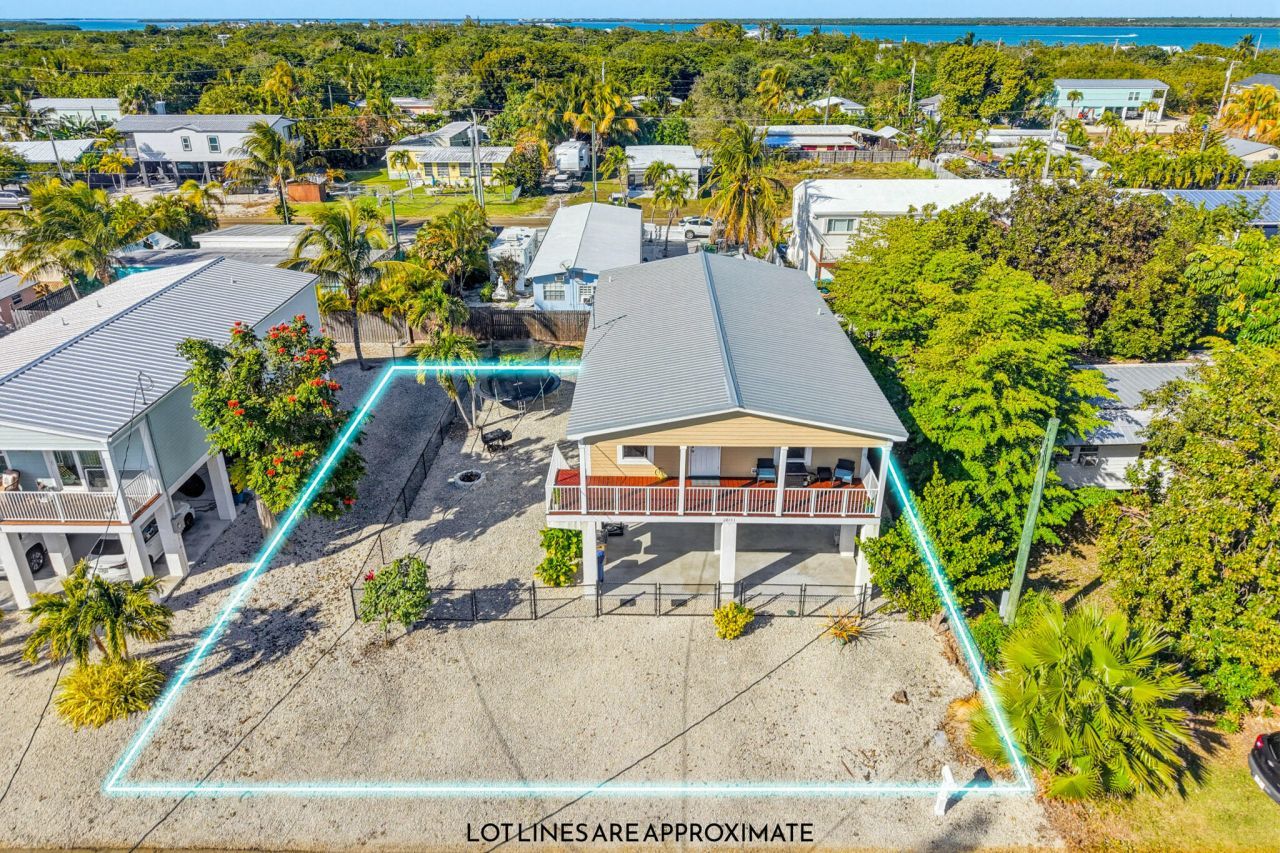 28151 Helen Avenue, Little Torch Key, FL 33042 Photo