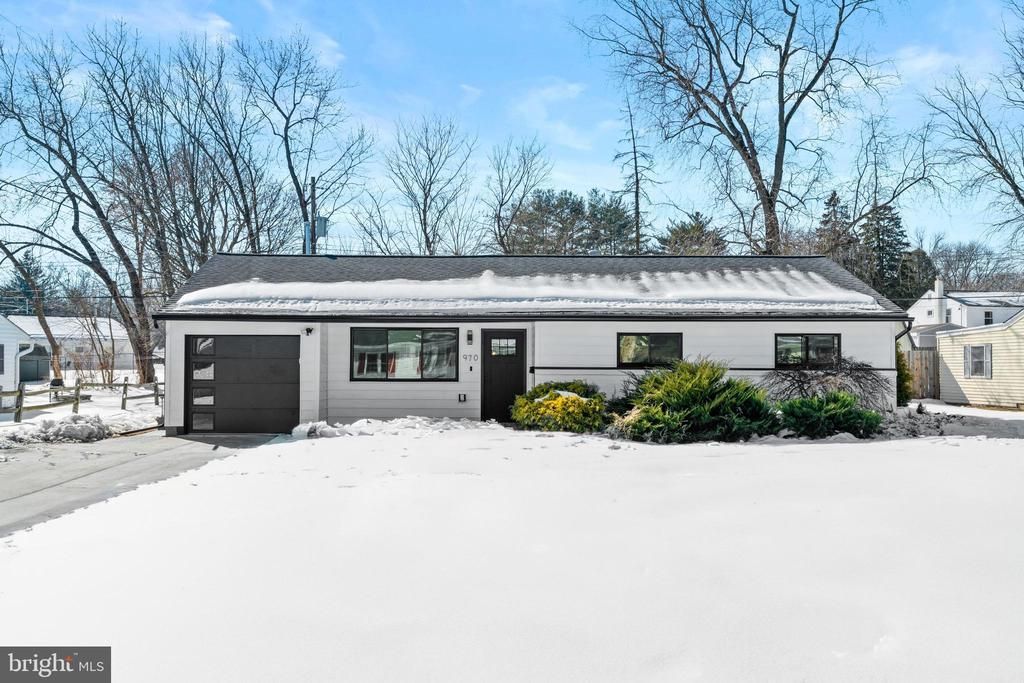 970 Rozel Avenue, Southampton, PA 18966 Main Photo