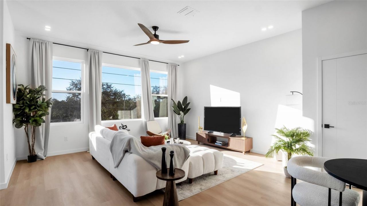 2108 4th Street S, Saint Petersburg, FL 33705 Photo