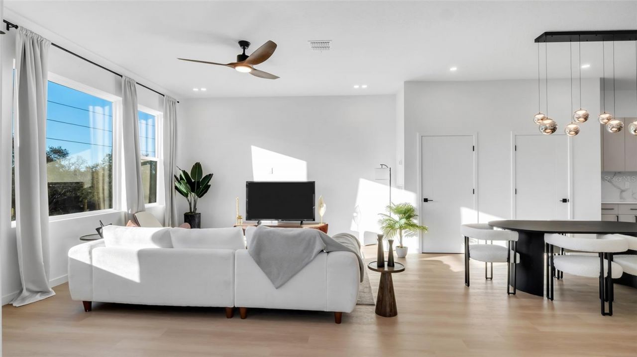 2108 4th Street S, Saint Petersburg, FL 33705 Photo