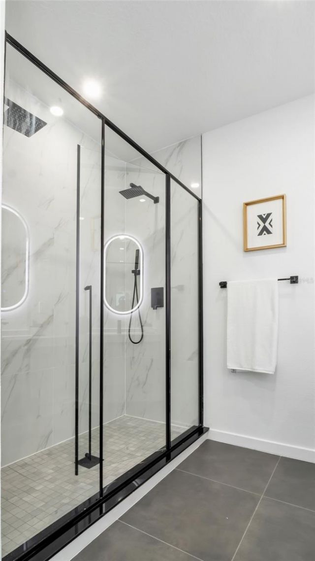 2108 4th Street S, Saint Petersburg, FL 33705 Photo