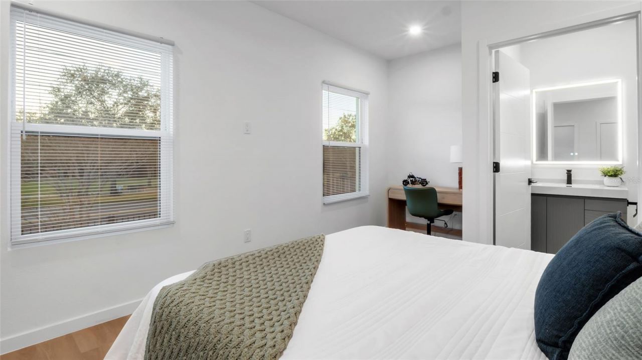 2108 4th Street S, Saint Petersburg, FL 33705 Photo