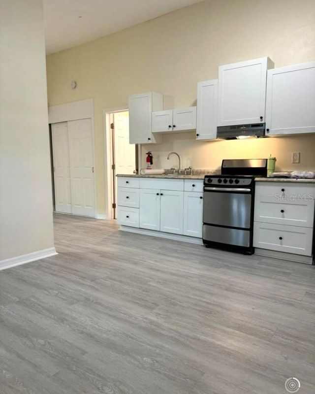 1712 12th Avenue W, Unit D, Bradenton, FL 34205 Photo