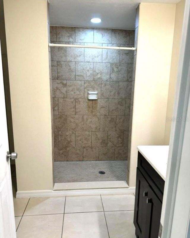 1712 12th Avenue W, Unit D, Bradenton, FL 34205 Photo