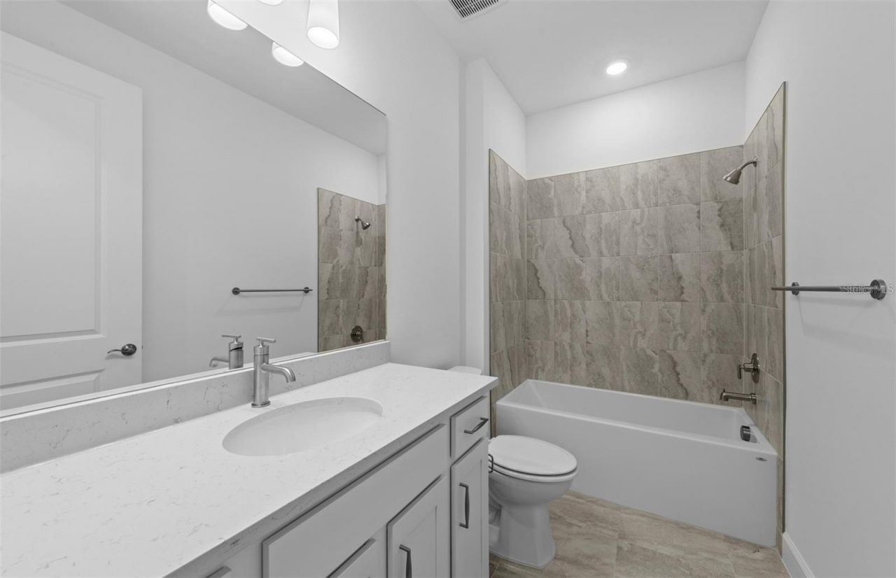 18928 Indian Rock Place, Lakewood Ranch, FL 34211 Photo