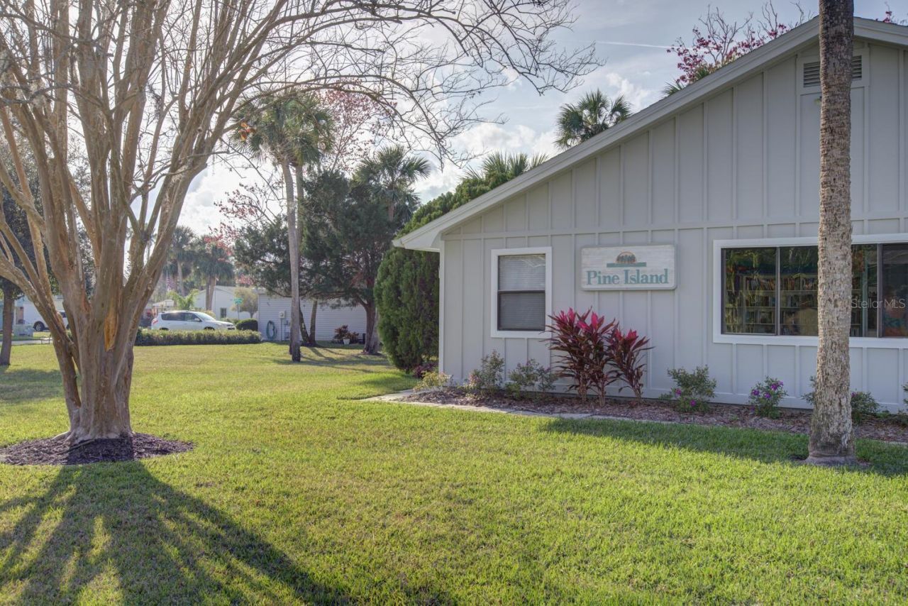 701 Pine Shores Circle, New Smyrna Beach, FL 32168 Photo