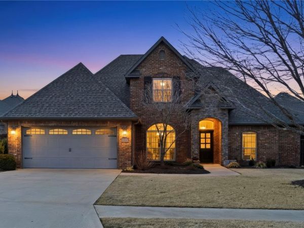 1609 NE Greenbrier Road, Bentonville, AR 72712