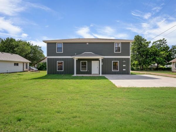 9 N State Street, Edmond, OK 73003