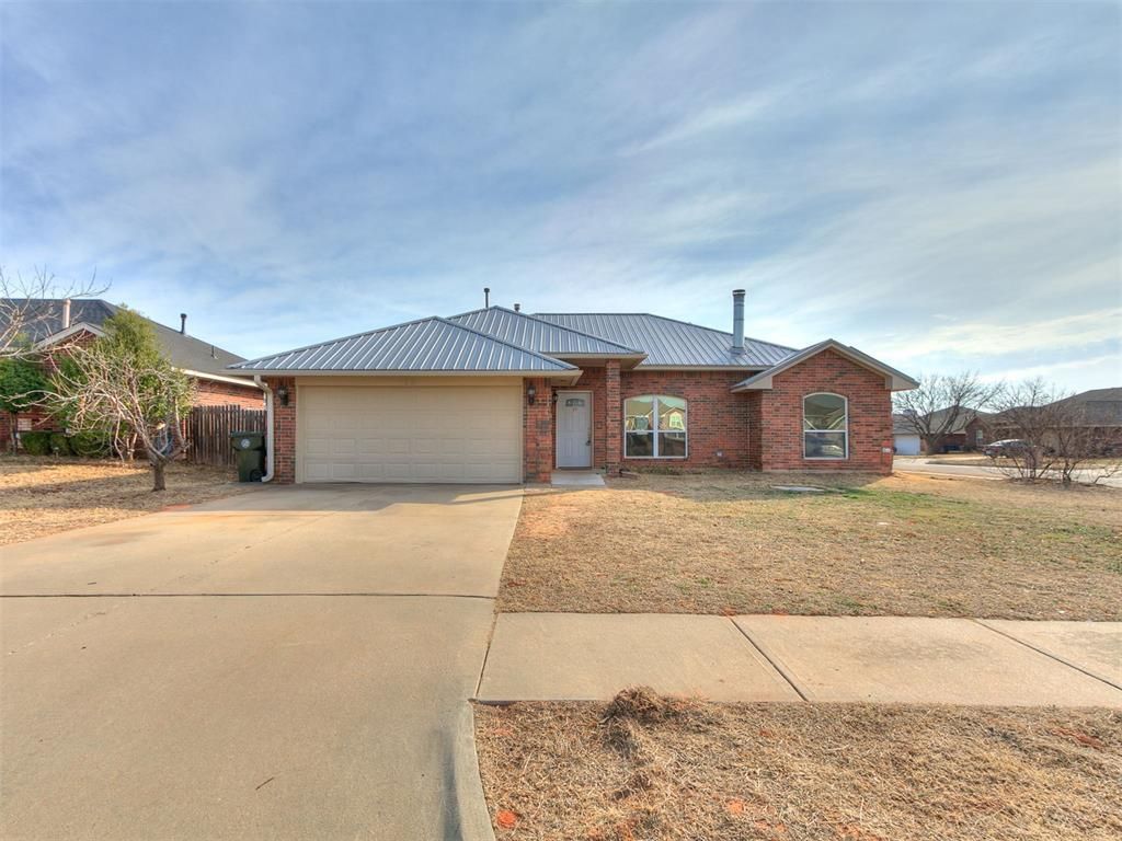 2340 Fruitful Drive, Midwest City, OK 73130 Main Photo