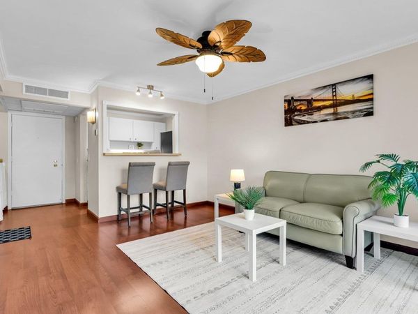 470 470 N Civic Dr, Unit 105, Walnut Creek, CA 94596