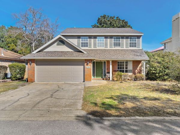 803 Forest Cove Court, Mary Esther, FL 32569