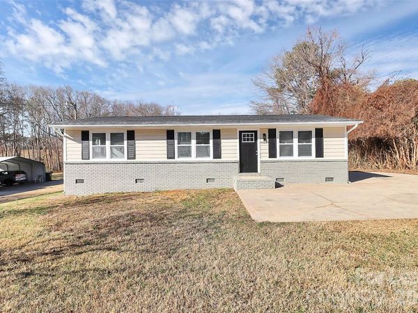 5509 Dallas High Shoals Hwy Highway, Dallas, NC 28034