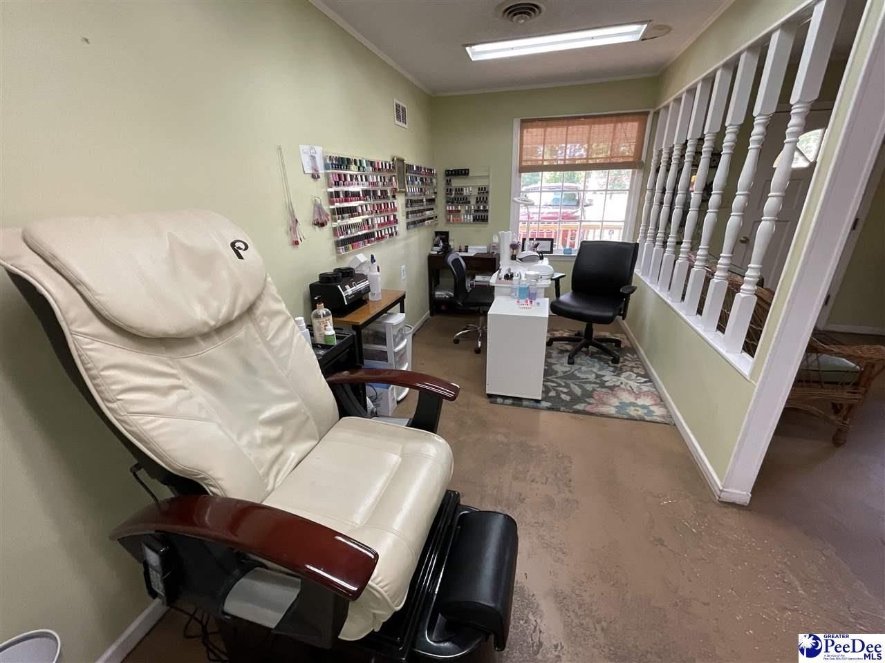 1609 Hemingway Highway Photo 11