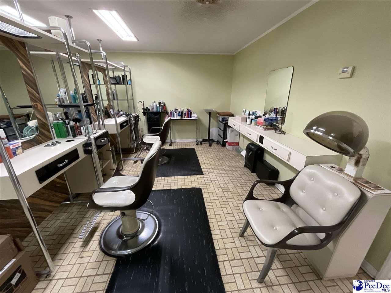 1609 Hemingway Highway Photo 15