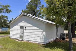 1609 Hemingway Highway photo 4