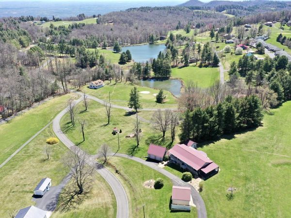 107 Mountain View DR, Fancy Gap, VA 24328