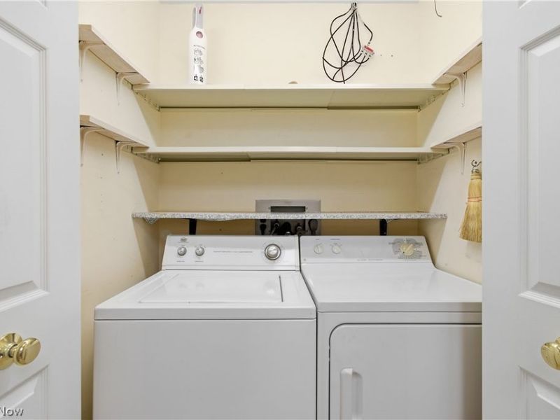 4557 Saint James Circle NW, Canton, OH 44708 Photo 12