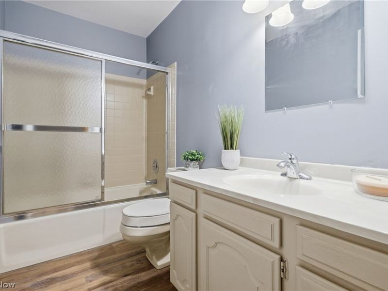 4557 Saint James Circle NW, Canton, OH 44708 Photo 16