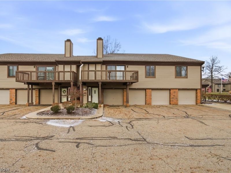 4557 Saint James Circle NW, Canton, OH 44708 Photo 21