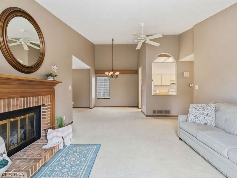 4557 Saint James Circle NW, Canton, OH 44708 Photo 3