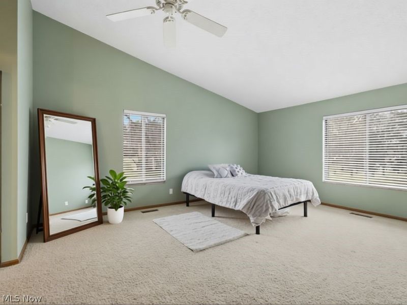 4557 Saint James Circle NW, Canton, OH 44708 Photo 8