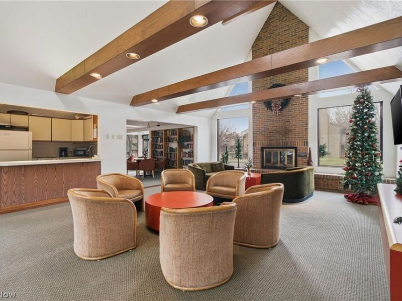 4557 Saint James Circle NW, Canton, OH 44708 Photo 9