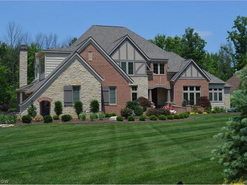 3576 Downing Street, Westlake, OH 44145 Photo 1