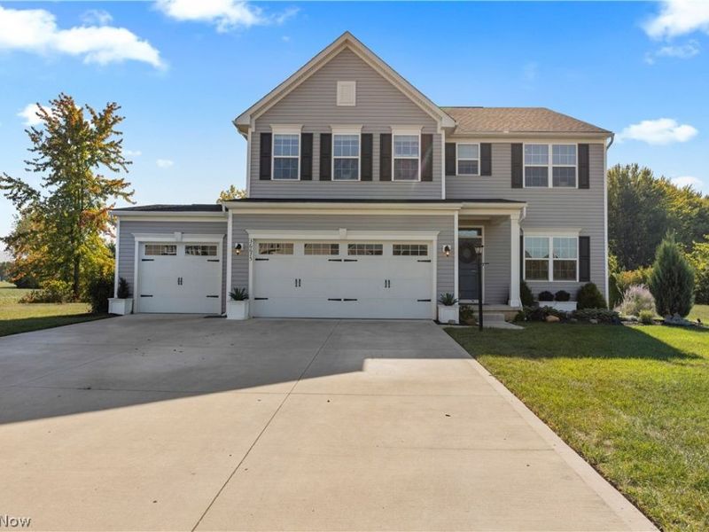 36675 Gladstone Mill Drive, North Ridgeville, OH 44039 Photo 1