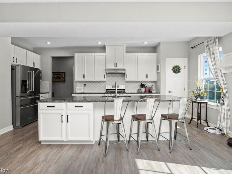 36675 Gladstone Mill Drive, North Ridgeville, OH 44039 Photo 13