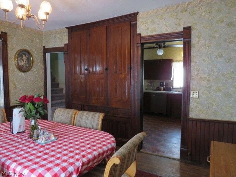 238 Whitney Street, Conneaut, OH 44030 Photo 9