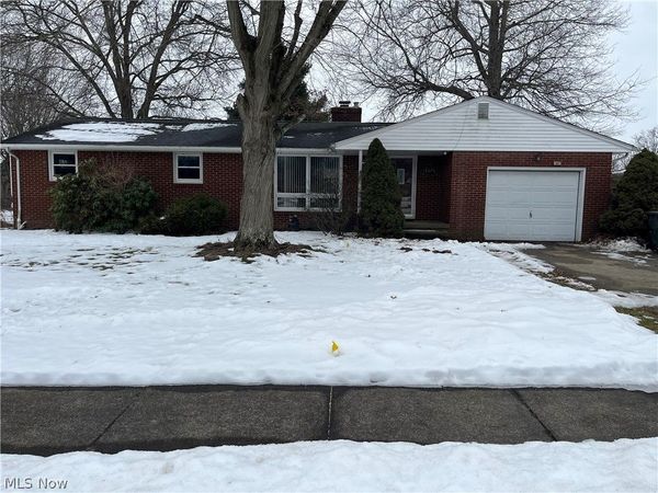 1442 Monter Avenue, Louisville, OH 44641