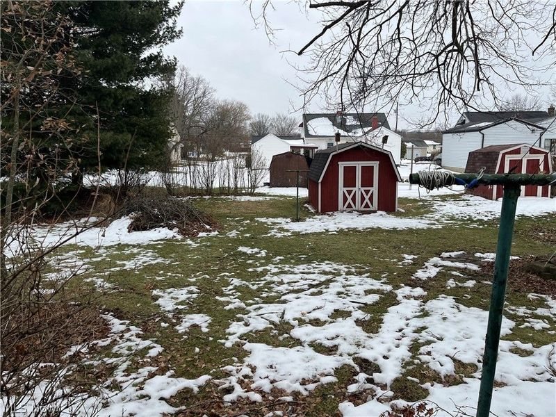 1442 Monter Avenue, Louisville, OH 44641 Photo 24