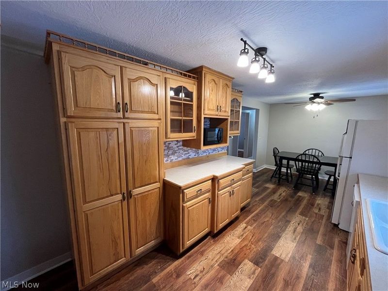 1442 Monter Avenue, Louisville, OH 44641 Photo 8