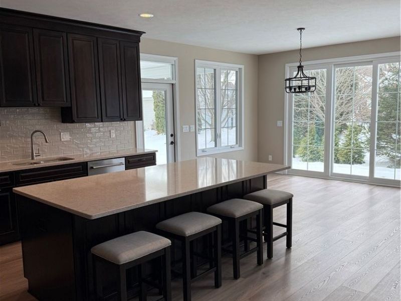 346 Glasgow Drive, Cleveland, OH 44143 Photo 12