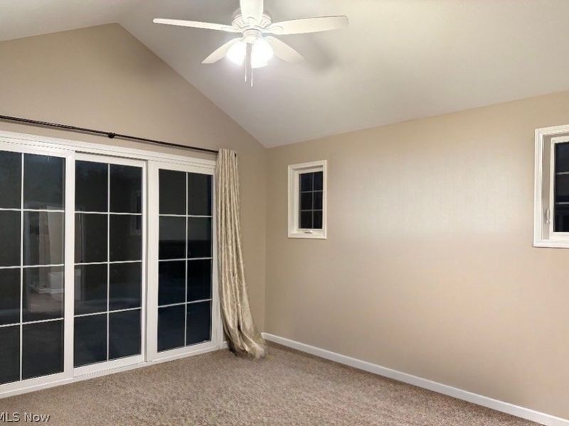 346 Glasgow Drive, Cleveland, OH 44143 Photo 15