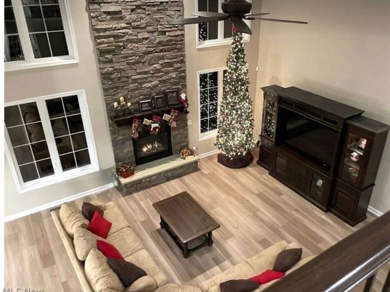 346 Glasgow Drive, Cleveland, OH 44143 Photo 7